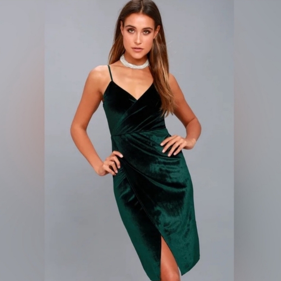 Lulu's Dark Green Velvet Wrap Spaghetti Strap Midi Dress Women's Medium - Picture 1 of 6